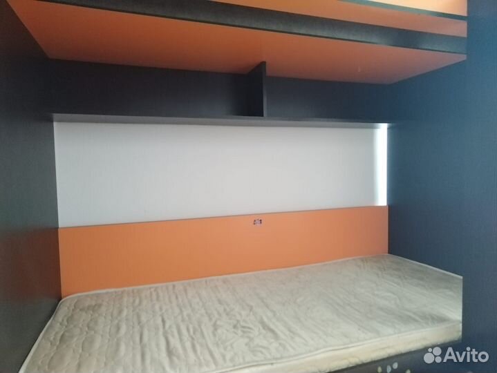 Двухъярусная кровать бу с матрасами