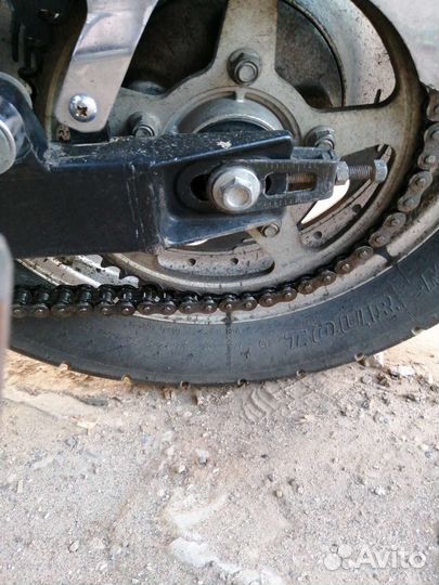 Suzuki despeado vz400