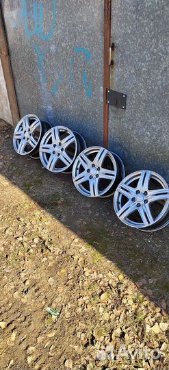 Литые диски r15 на volkswagen polo бу