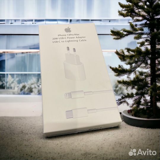Зарядка на iPhone