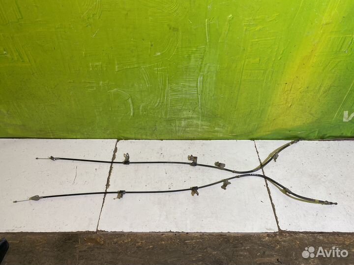 Трос тормоза правый левый Toyota Corolla E150