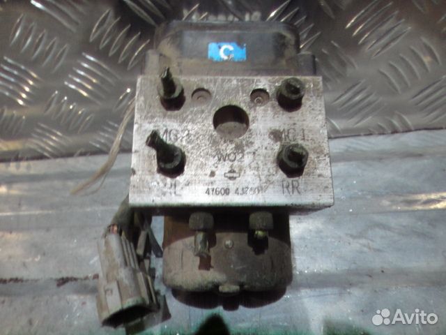 Блок ABS Bluebird (95-01) /Primera P11 (95-01) б/у