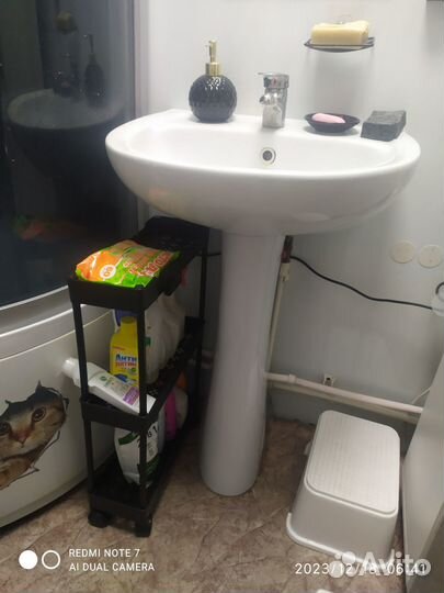 Раковина в ванную с тумбой