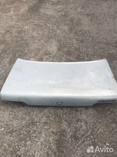 Крышка багажника Nissan Laurel C33