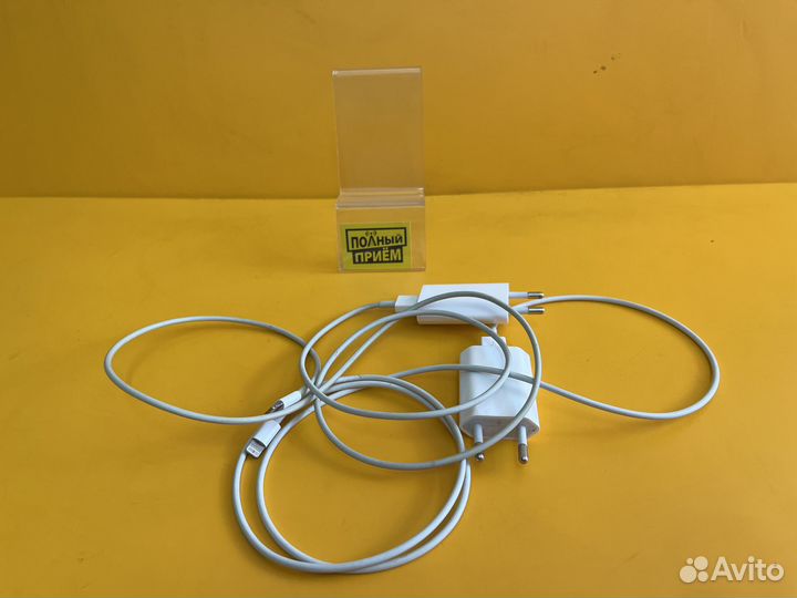 Сетевое зарядное устройство iPhone 1A Original