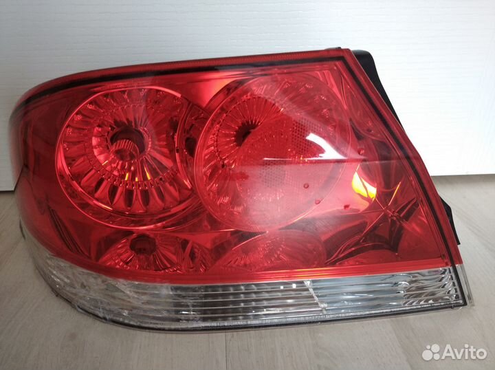 Фара задняя левая Mitsubishi Lancer 9