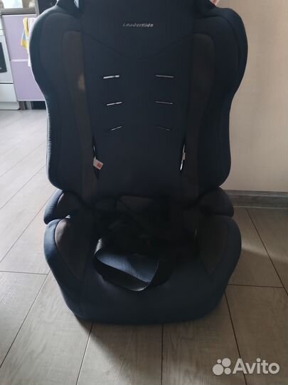 Автомобильное детское кресло от 9 до 36 кг