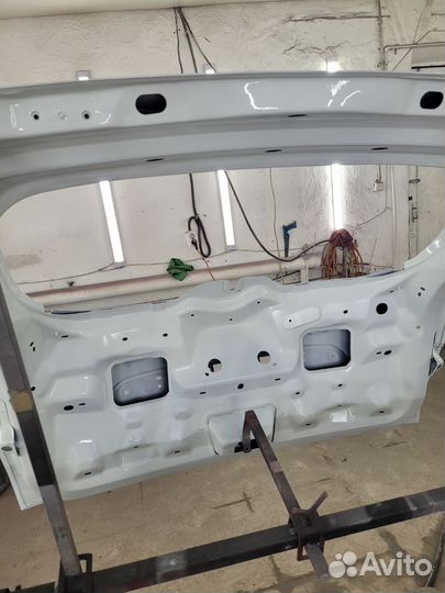 Крышка багажника рено каптур