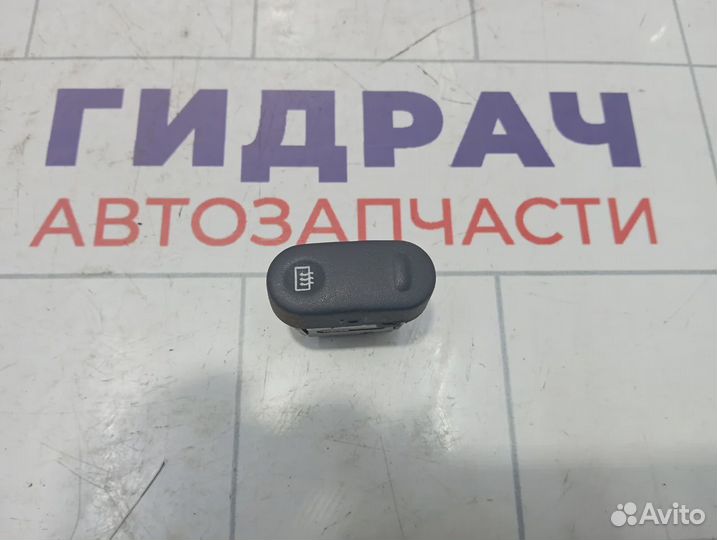 Кнопка обогрева стекла Renault Symbol 8200106799