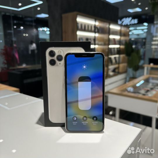 iPhone 11 Pro, 64 ГБ
