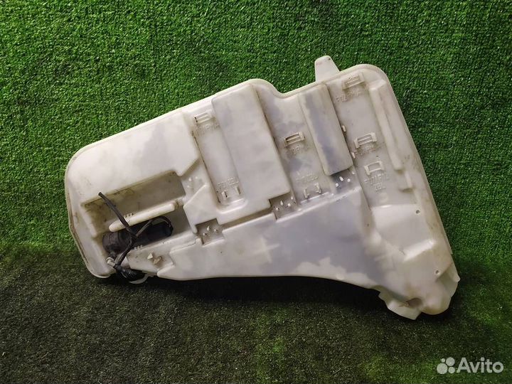 Бачок омывателя лобового стекла BMW 5-серия F10/F