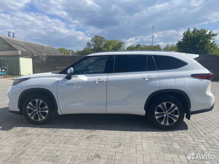 Toyota Highlander 2.5 AT, 2021, 21 000 км