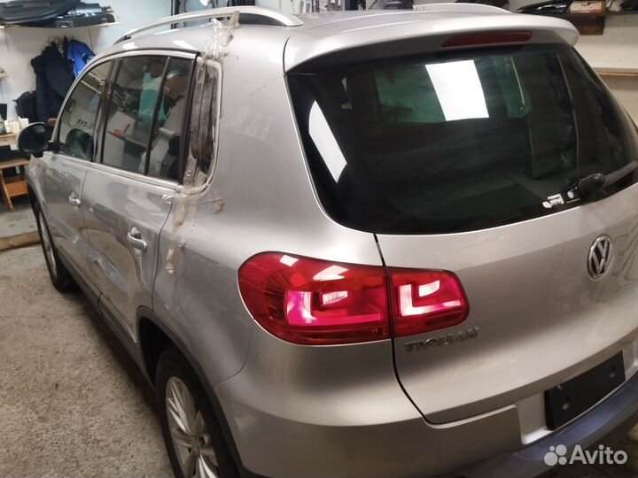Volkswagen Tiguan по запчастям.Запчасти Volkswagen