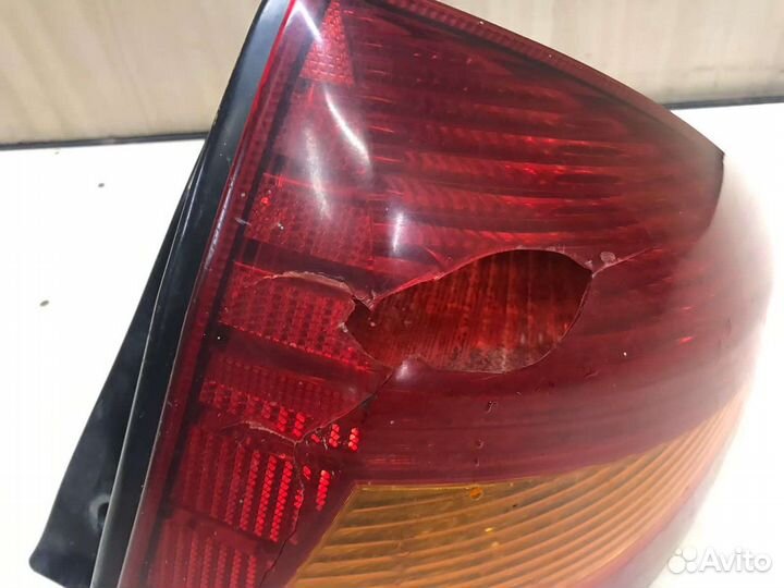 Фонарь задний правый kia rio 1