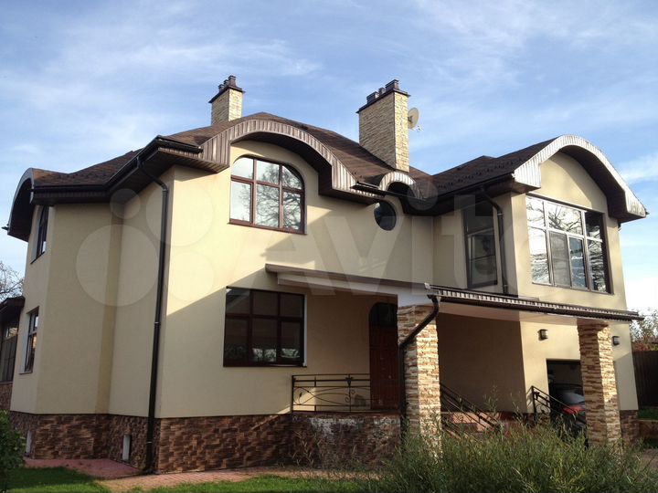 Дом 314 м² на участке 10,3 сот.