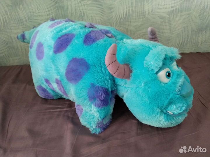 Игрушка-подушка Корпорация монстров из Диснейленда