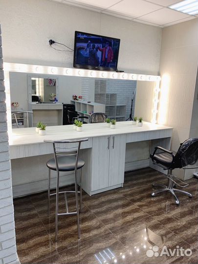 Аренда рабочего места для бровиста или визажиста