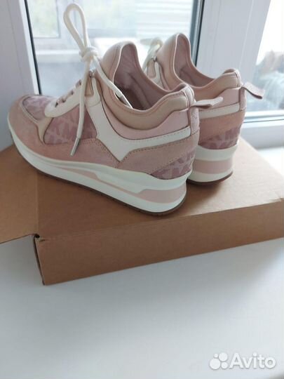 Кроссовки Michael Kors