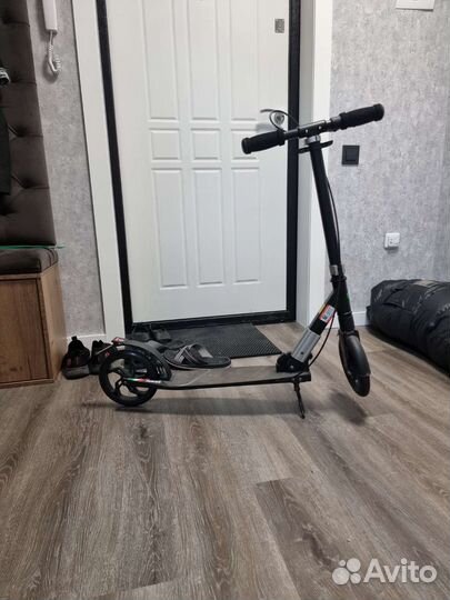 Самокат roces 200