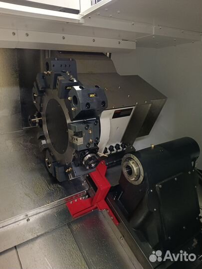 Токарный станок по металлу с чпу Hyundai