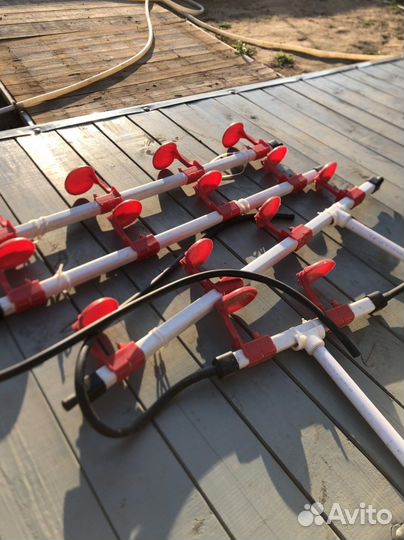 Поилки для кур