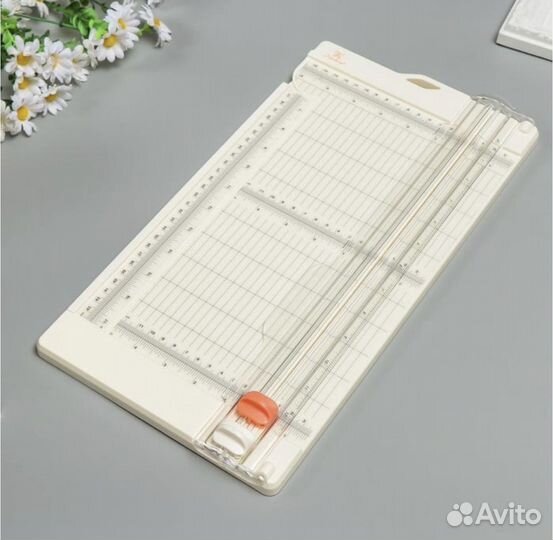 Резак для бумаг