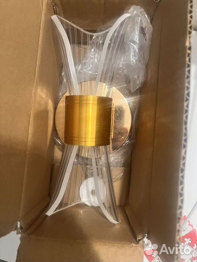 Светильник настенный