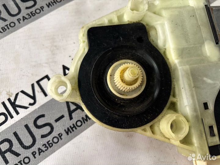 Моторчик стеклоподъемника передний левый Citroen