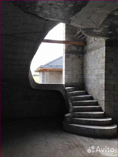 Монолитная лестница