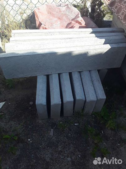 Тротуарный бордюр (поребрик)