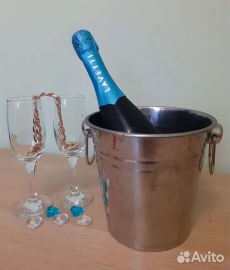 Ведерко для шампанского