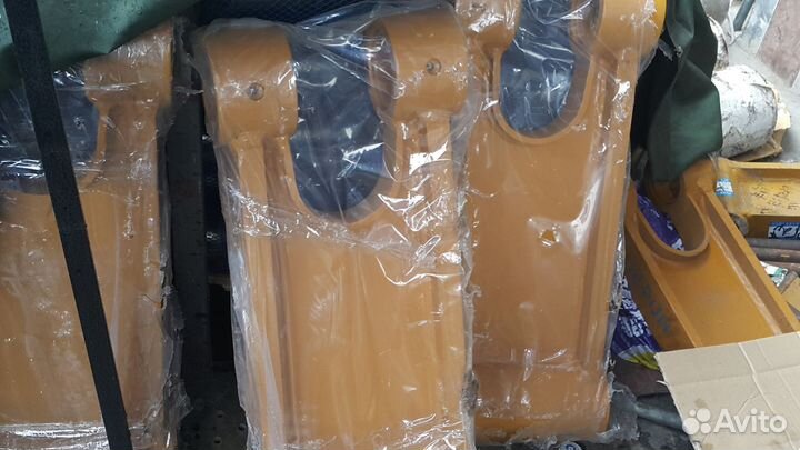 Палец ковш рукоять Хитачи zx330lc-5g