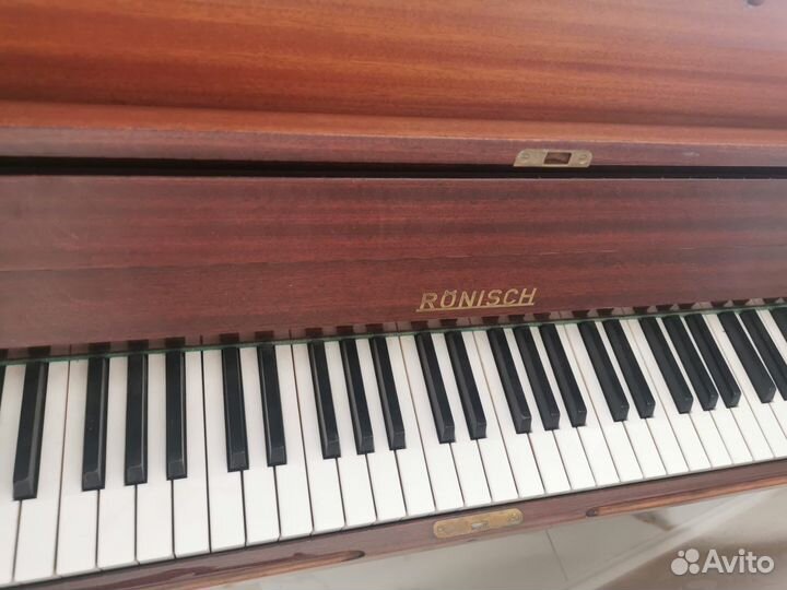 Настоящее немецкое пианино Ronisch