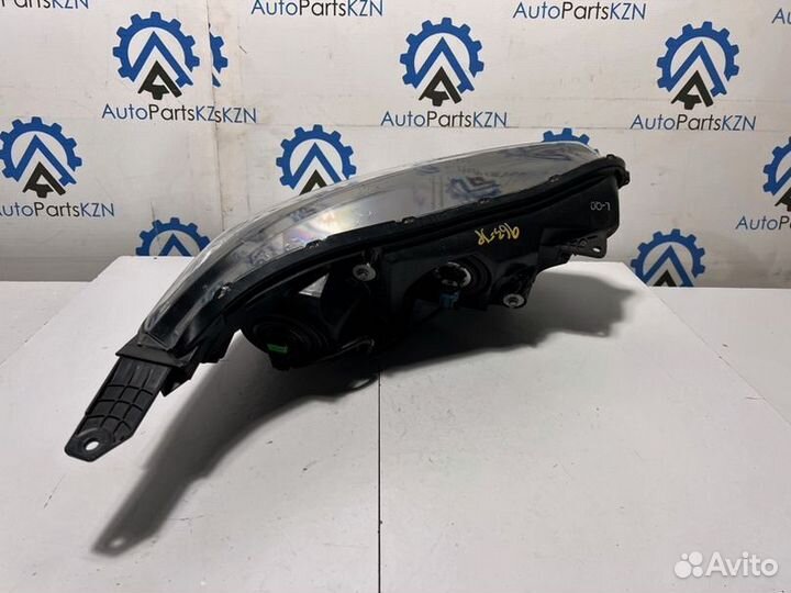 Фара левая Honda CR-V 5 L15BG 33150tlar01