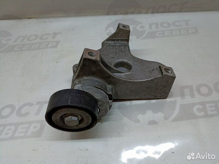 Кронштейн кондиционера Volkswagen Polo 2008