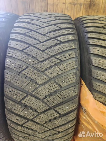 Goodyear Ultragrip Ice Arctic 255/55 R19 111T