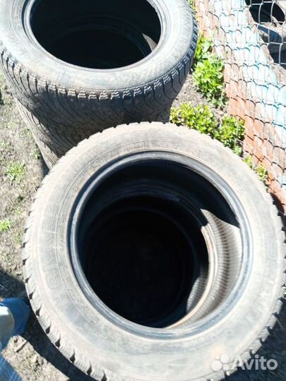 Nokian Tyres Hakkapeliitta 4 195/60 R15