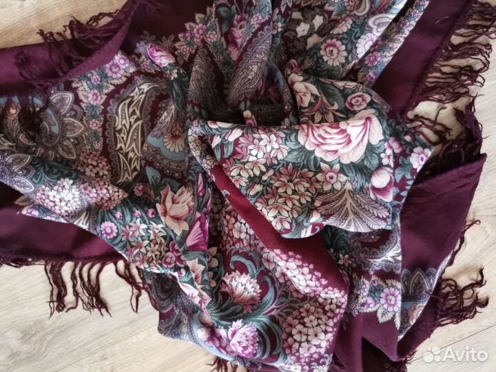 Павлопосадский платок шерсть Над серебряной водой