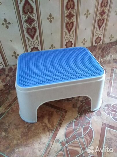 Детский стульчик