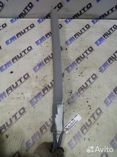 Обшивка стойки передняя правая Кия Рио 3