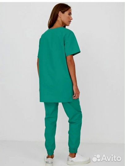 Медицинский костюм женский 50 52