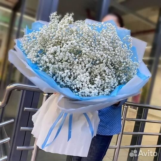 Букет из белой гипсофилы