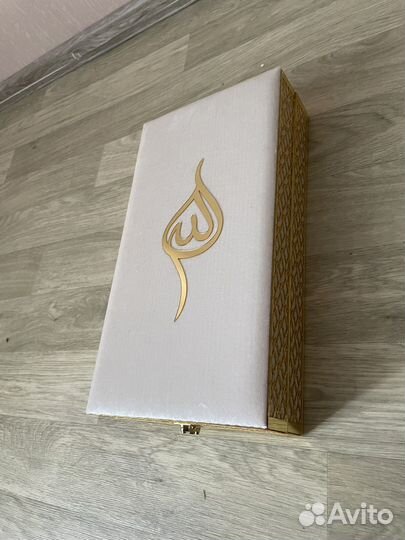 Шкатулка для украшений