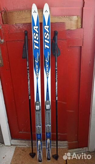 Беговые лыжи детские 140 см + ботинки 35, 37 р-р