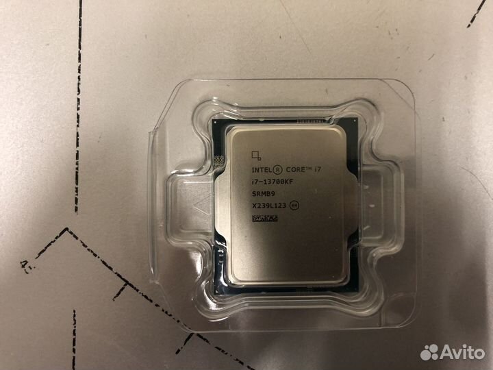 Intel Core i7-13700KF BOX