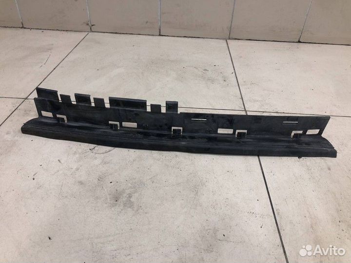 Накладка усилителя переднего бампера