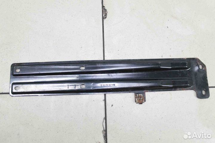 Кронштейн кпп Mercedes W212 2009-2013 OM651 Di