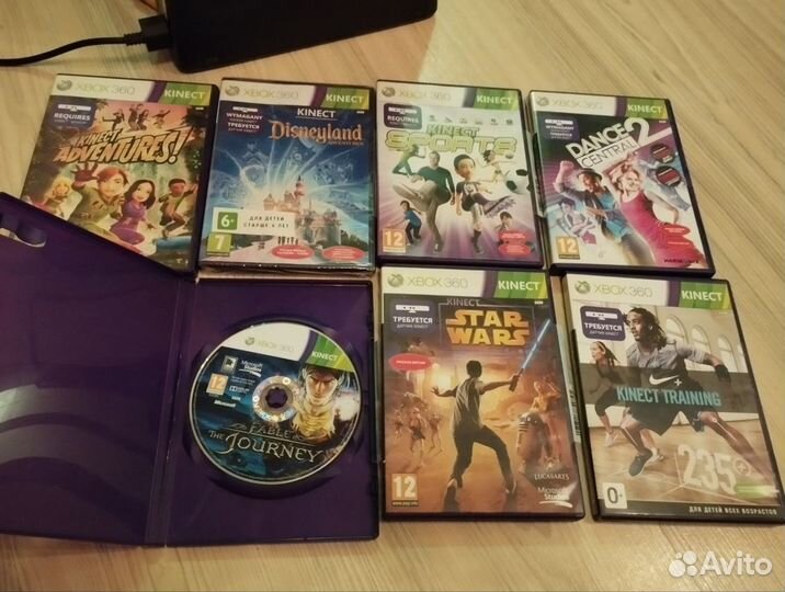 Продам Xbox 360 с Kinect, 1 джойстик и 7 дисков с