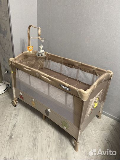 Манеж кровать babyton в пгт Янтарный аренда