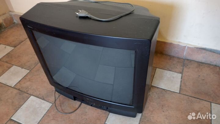 Телевизор Sony trinitron